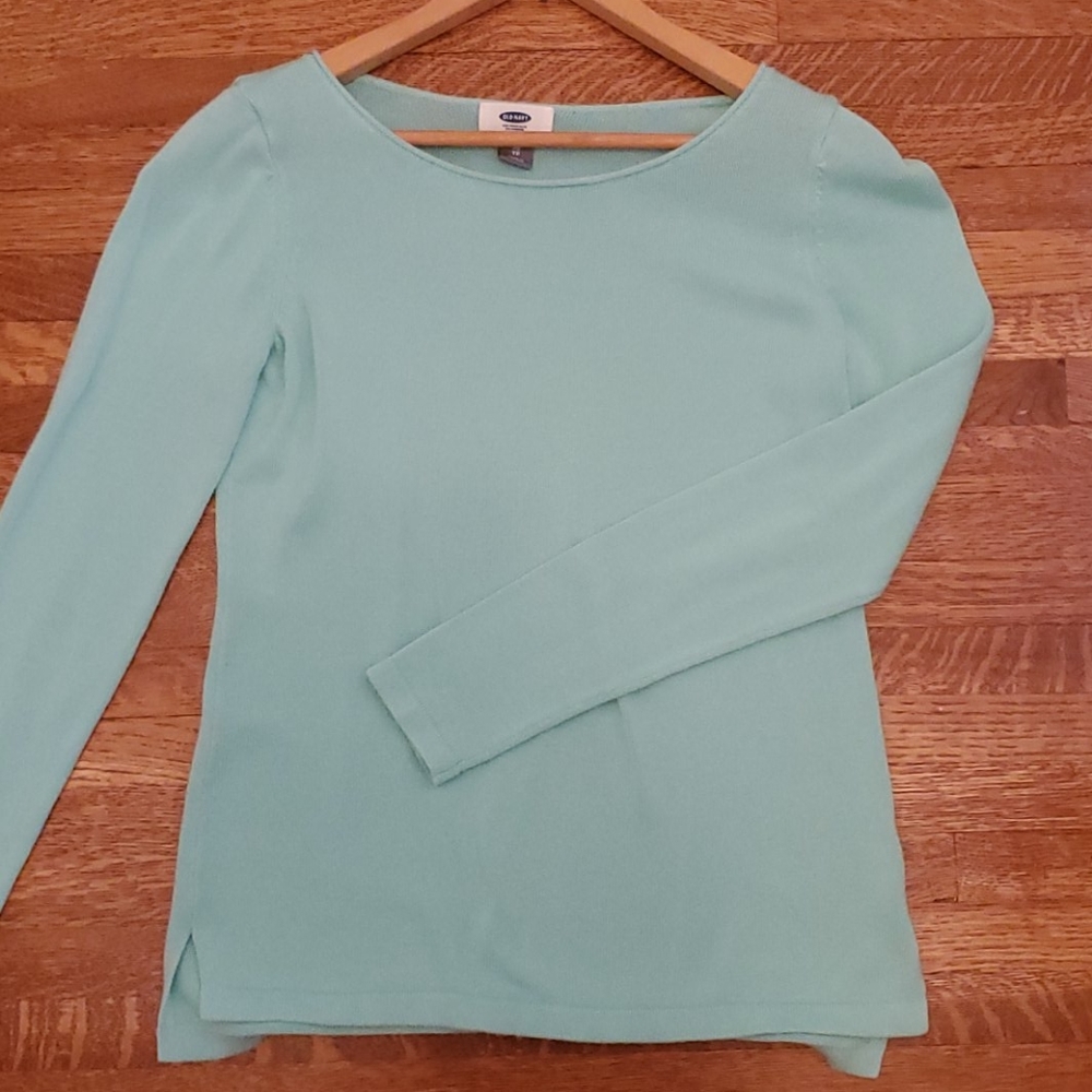 Old Navy sweater
